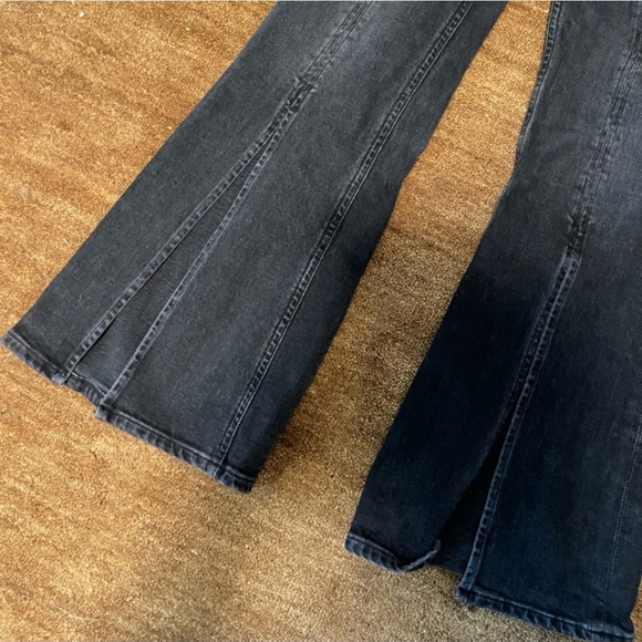 Citizens of Humanity Hailey Flare in Oblivion - Picture 4 of 6